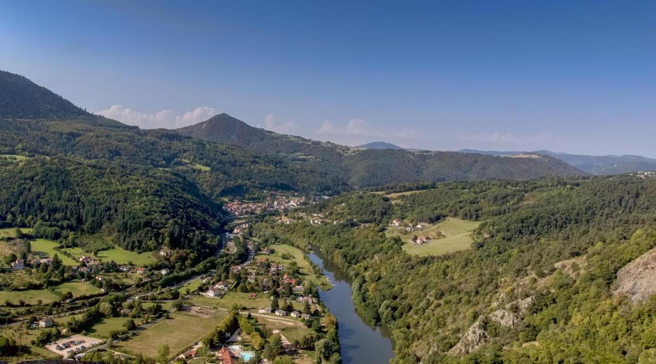 Halte A Veyrac Lägenhet Lavoute-sur-Loire Exteriör bild